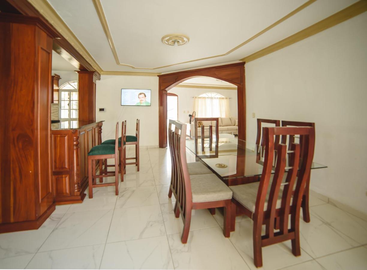 Ideal Family Place Jarabacoa. Luaran gambar